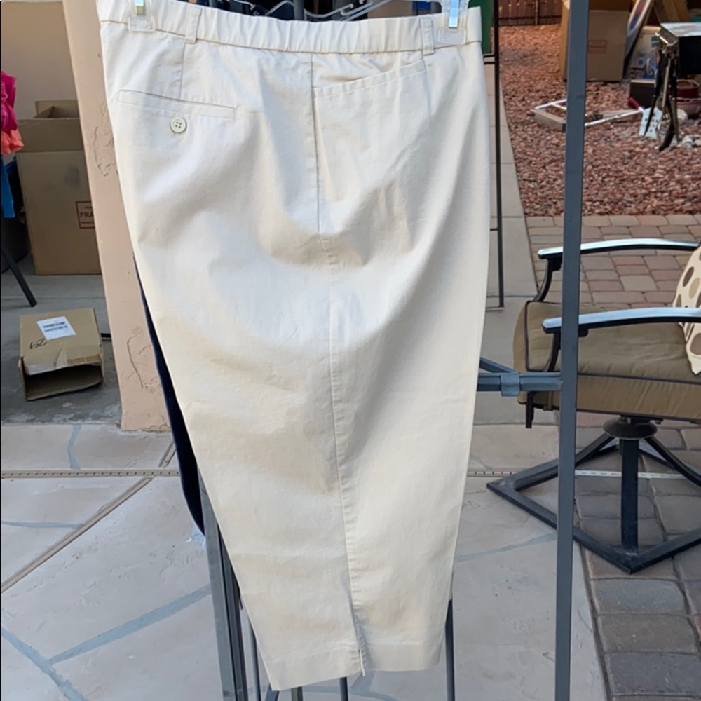 Light tan Capri